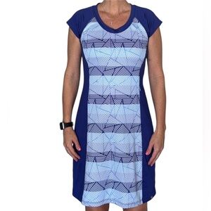 TITLE NINE Geometric Striped Gidget 2.0 Athletic Zip Pocket Dress Sz Small